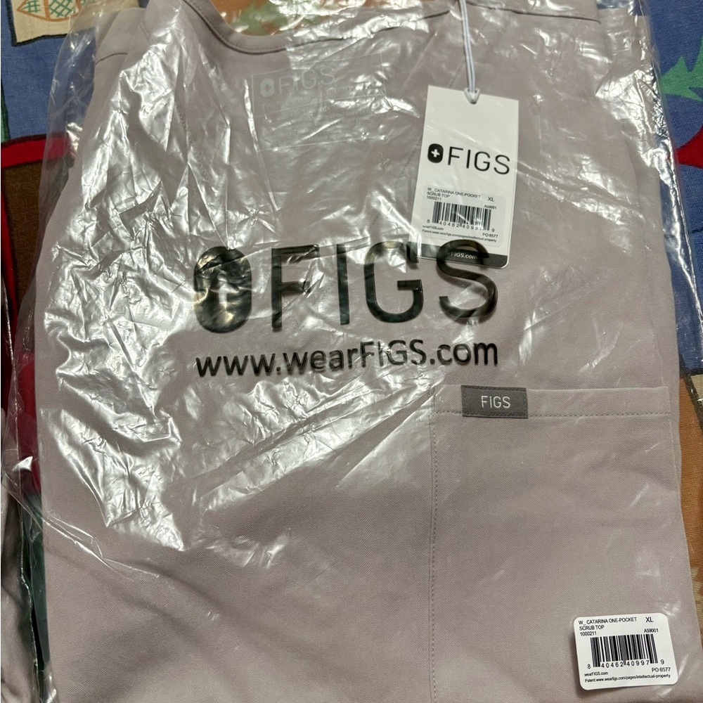 Figs Scrub Set: Brand New XL Regular